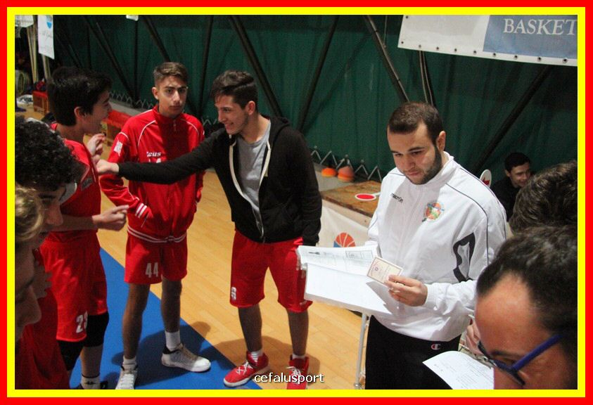 181129 U15_basket 035_tn.JPG
